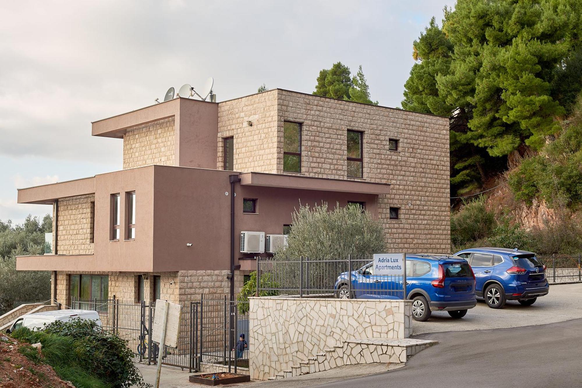 Adria Lux Apartmens 2 Sveti Stefan Zewnętrze zdjęcie