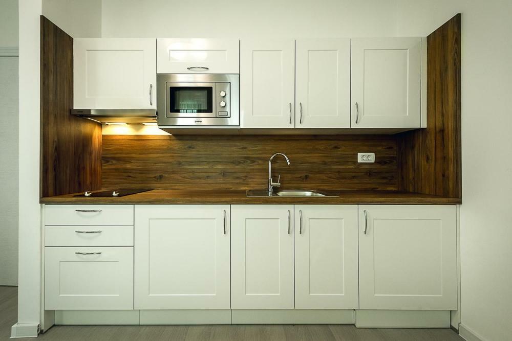 Adria Lux Apartmens 2 Sveti Stefan Zewnętrze zdjęcie