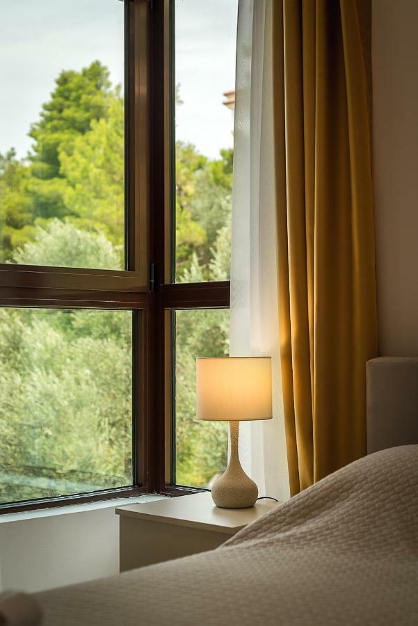 Adria Lux Apartmens 2 Sveti Stefan Zewnętrze zdjęcie